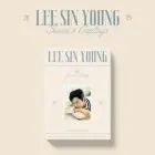 LEE SIN YOUNG - 2025 SEASON'S GREETINGS