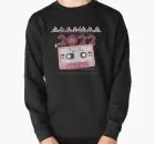 Sweatshirt New Jeans - Hype Boy Pink Cassette Tape Typography