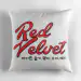 وسادة كيبوب Red Velvet — إصدار "Signature" • قماش مخملي/بلش — Red Velvet Limited Edition