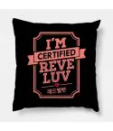 وسادة ديكور Red Velvet — إصدار "I'M CERTIFIED REVELUV" • قماش مخملي/بلش — Red Velvet Limited Edition
