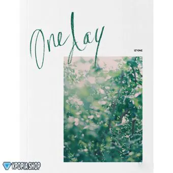Official Product فوتوبوك IZONE