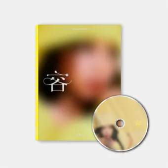 البوم اصلي Solar 1ST MINI ALBUM 容 FACE Ver