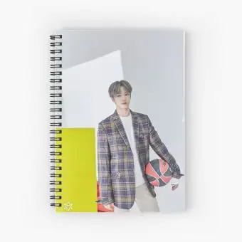 دفتر Astro — إصدار "ASTRO" — Astro Limited Edition
