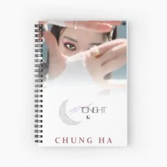 مفكرة Chung Ha — إصدار "Signature" — Chung Ha Limited Edition