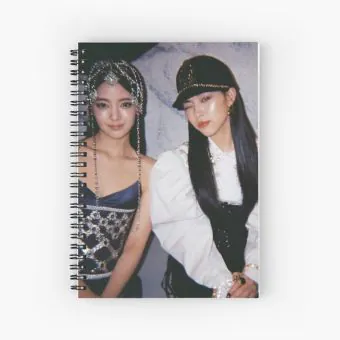 دفتر Itzy — إصدار "ITZY" — Itzy Limited Edition