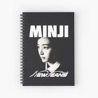 مفكرة Newjeans — إصدار "MINJI" — Newjeans Limited Edition