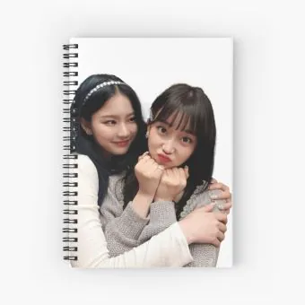 Stayc Journal — Black Deluxe Ver.