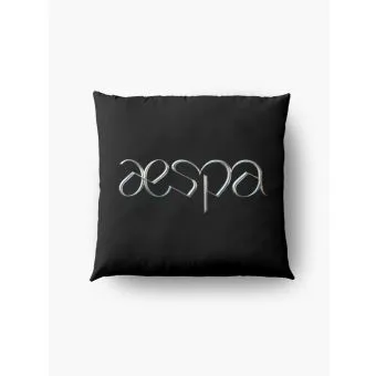 وسادة بلَش Aespa — إصدار "LOGO" — Aespa Limited Edition