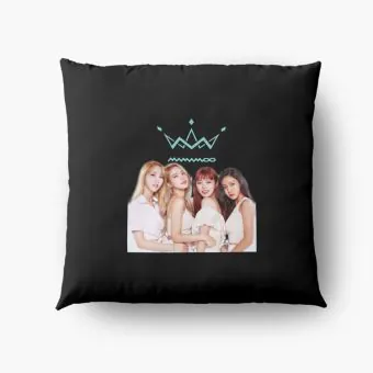 وسادة بلَش Mamamoo — إصدار "Signature" — Mamamoo Limited Edition