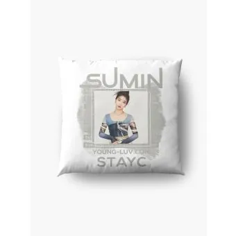 وسادة ديكور Stayc — إصدار "STAYC" — Stayc Limited Edition