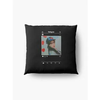 Stayc Cushion — Navy Limited Ver.