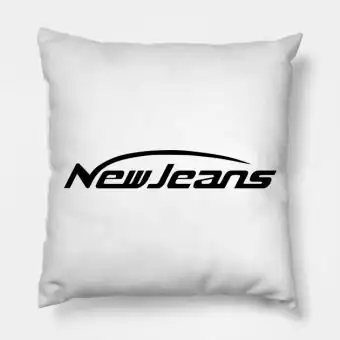 وسادة بلَش Newjeans — إصدار "Signature" — Newjeans Limited Edition