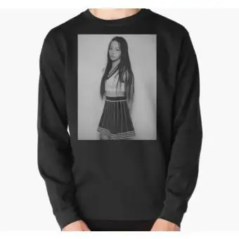 Newjeans Crewneck Sweatshirt B&W — Red Classic Ver.