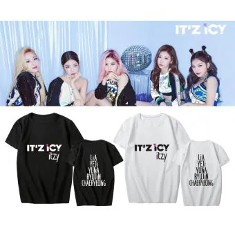 تيشيرت بطباعة Itzy — إصدار "IT'Z ICY" — Itzy Limited Edition