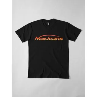 تيشيرت بطباعة Newjeans — إصدار "Collective" — Newjeans Limited Edition