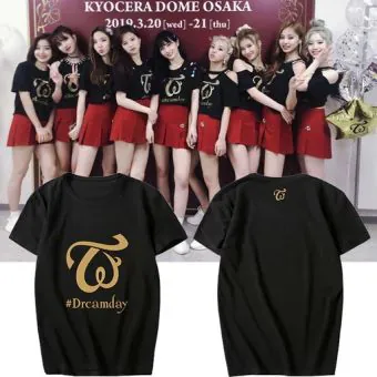 تيشيرت بطباعة Twice — إصدار "Twice" — Twice Limited Edition