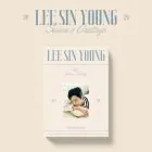 البوم اصلي LEE SIN YOUNG 2025 SEASONS GREETINGS
