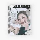 مفكرة Itzy — إصدار "ITZY" — Itzy Limited Edition